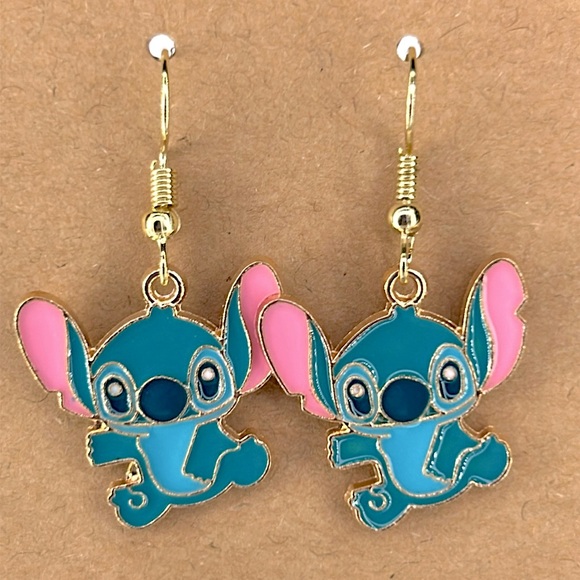 Jewelry - 18k Gold Platted Hook Cute Lilo and Stitch Dangle Earrings